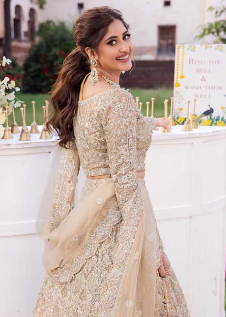 UD-20 Samira - Kanwal Malik